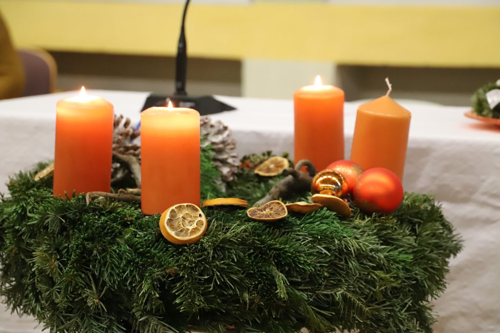 Stimmungsvolles Weihnachtskonzert Am Gymnasium Bg Brg Amstetten